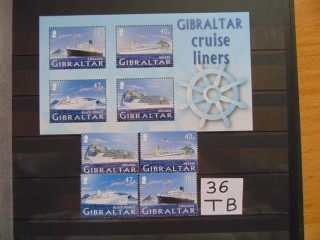 Фото марки Британский Гибралтар блок+серия 2005г **