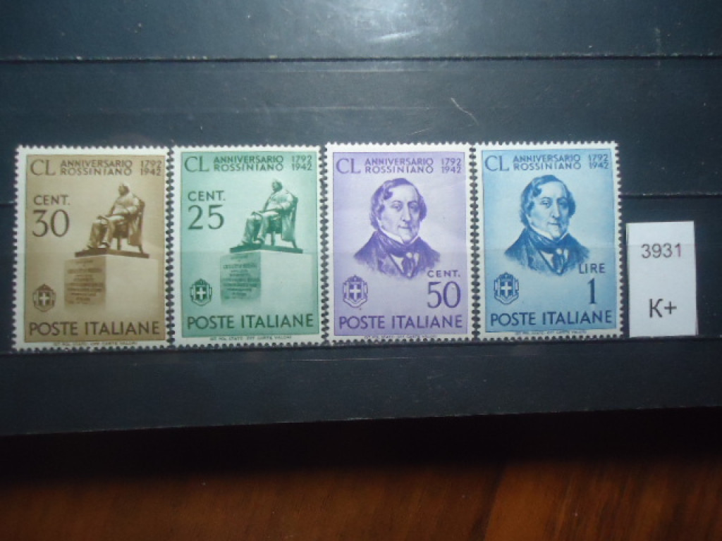 Фото марки Италия 1942г **